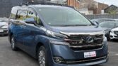 front side view of 2017 Toyota Vellfire