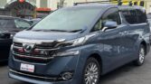 front side view of used 2017 Toyota Vellfire