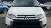 front view of 2016 Mitsubishi Outlander