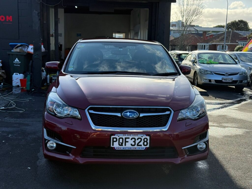front view of 2015 Subaru Impreza