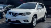 front side view of 2015 Nissan X-Trail