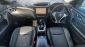 front seats view of 2015 Nissan X-Trail