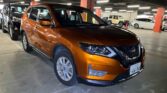 front side view of 2017 Nissan X-Trail