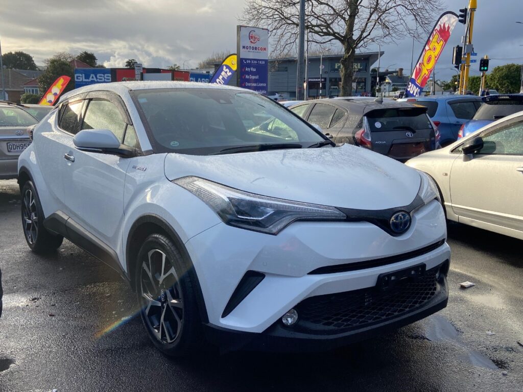 front side view of 2018 Toyota C-HR