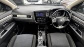 front seats view of 2015 Mitsubishi Outlander