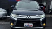 front view of 2015 Mitsubishi Outlander
