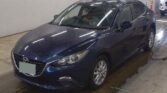 2014 Mazda Axela front exterior view