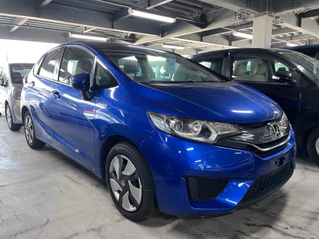 front side view of used car 2014 Honda Fit HYBRID L PACKAGE