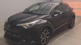 side view of 2017 Toyota C-HR G