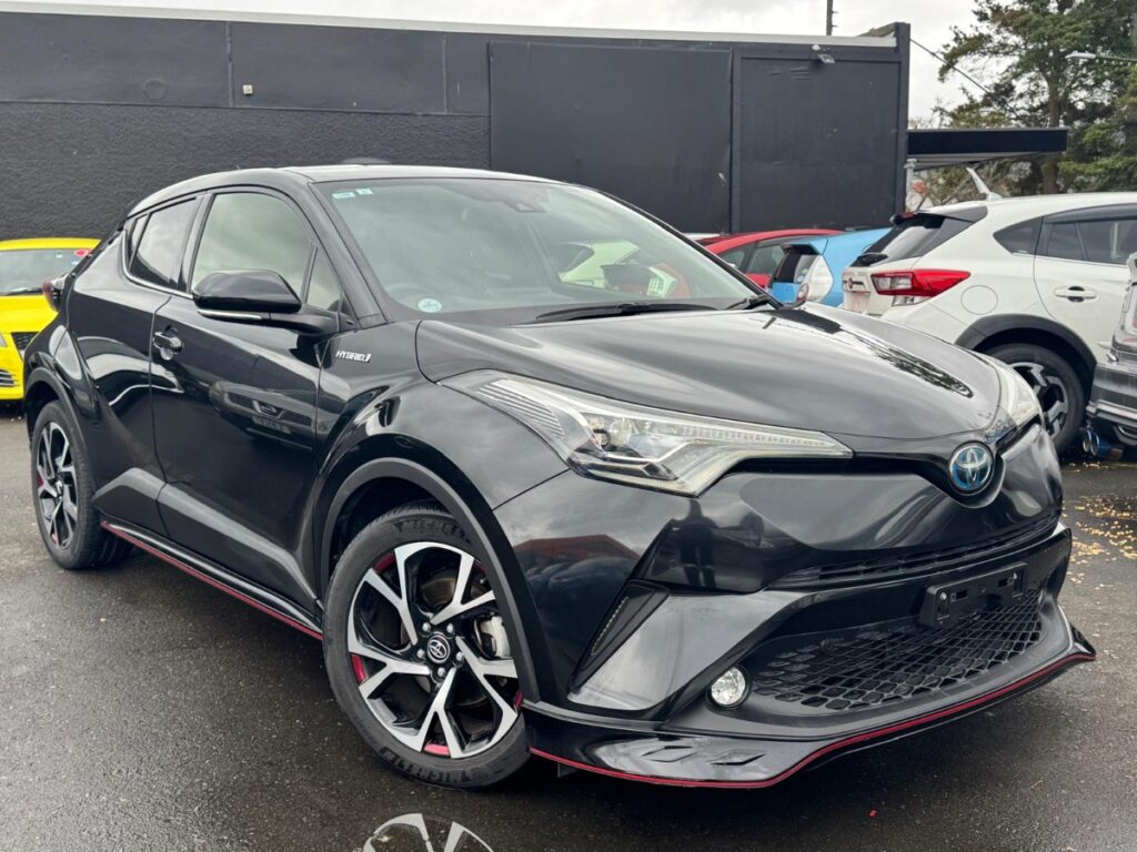 side view of 2017 Toyota C-HR