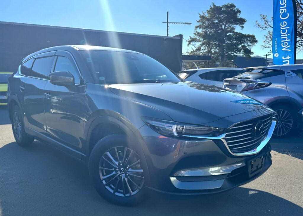side view of 2020 Mazda CX-8