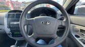 steering wheel view of 2007 Kia Cerato