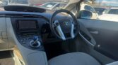 front interior view of 2010 Toyota Prius