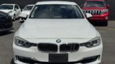 front view of 2014 BMW 320i