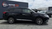 used 2016 Mitsubishi Outlander full side view