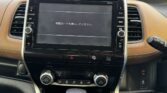 used 2016 Nissan Serena interior view