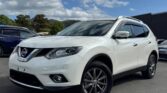front side view of 2016 Nissan X-Trail 20XT