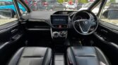 front seats view of 2017 Toyota Esquire