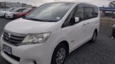 front side view of 2013 Nissan Serena