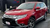 front side view of 2017 Mitsubishi Outlander