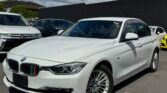 front side view of 2014 BMW 320i