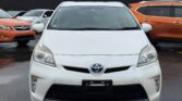 front view of 2014 Toyota Prius