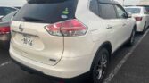 back side view of 2016 Nissan X-Trail