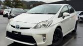 front side view of used car 2014 Toyota Prius