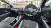 front interior view of 2014 Honda Vezel