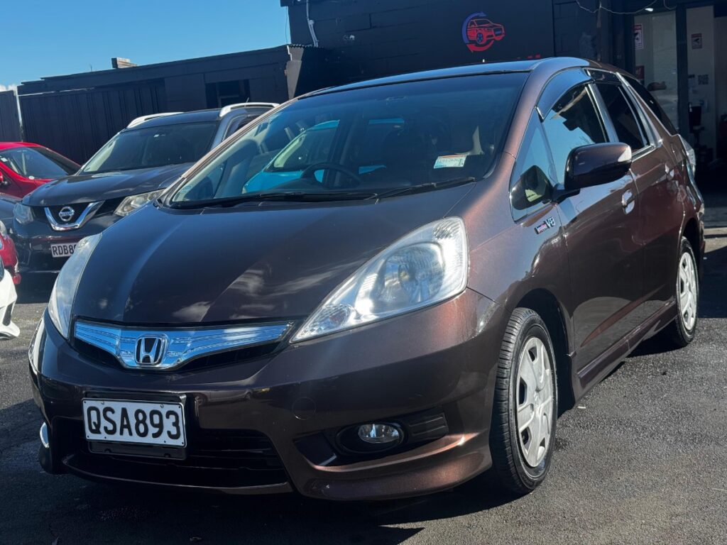 side view of 2012 Honda Fit