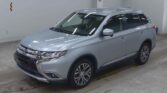 full side view of 2016 Mitsubishi Outlander