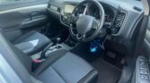 front inside view of 2016 Mitsubishi Outlander
