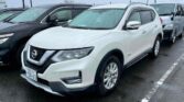 front side view of 2018 Nissan X-Trail