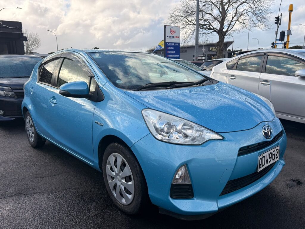 side view of 2012 Toyota Aqua
