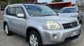 side view of 2010 Nissan X-Trail