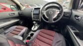 front interior view of 2010 Nissan X-Trail