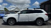 full side view of 2017 Mitsubishi Outlander 20G SAFETY PACKAGE