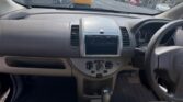 front interior view of 2010 Nissan Note