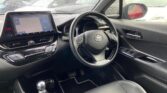 front inside view of 2019 Toyota C-HR