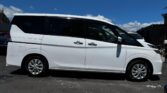 full side view of 2018 Nissan Serena