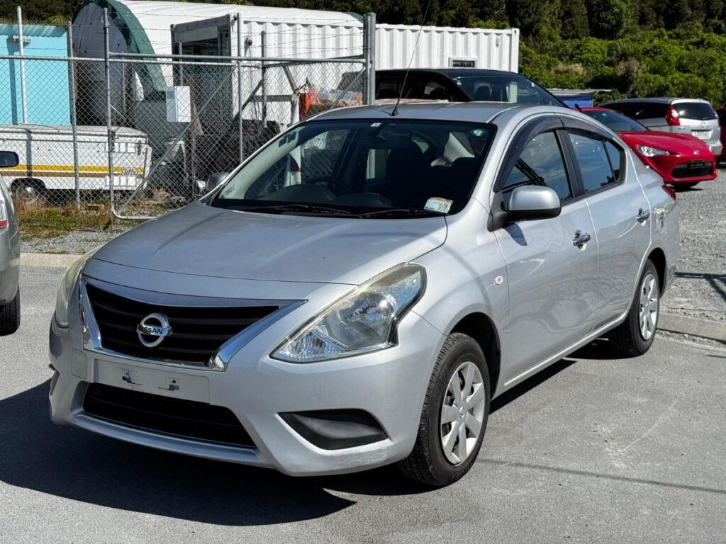 side view of 2016 Nissan Latio