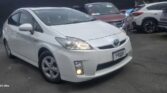 front side view of 2009 Toyota Prius