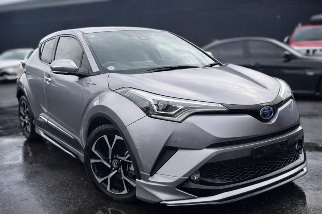 front side view of 2017 Toyota C-HR