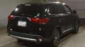 back side view of 2016 Mitsubishi Outlander