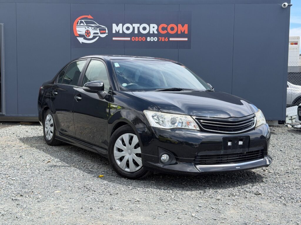 front side view of 2014 Toyota Corolla