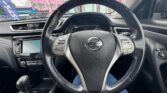 steering wheel view of 2016 Nissan X-Trail