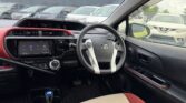 front inside view of 2016 Toyota Aqua S