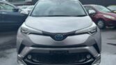 front view of 2017 Toyota C-HR G