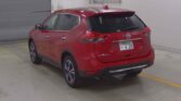 used 2017 Nissan X-Trail back side view