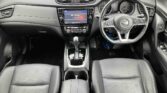 front seats view of 2018 Nissan X-Trail